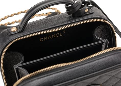 chanel filigree vanity case 2021